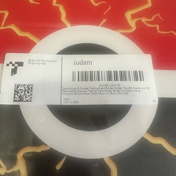 New Pokemon Card Binder, Holds 900 Cards total, 50 Removable Sleeves - Picture 4 of 4